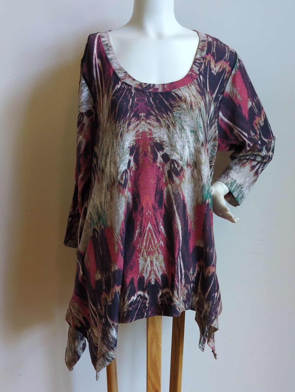 Philosophy Scoop Neck Abstract Print Tunic Hankerchief Hem